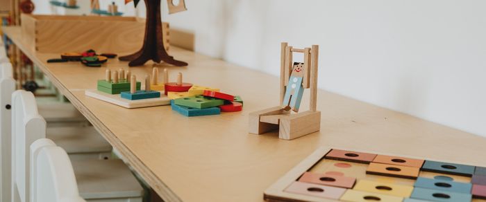 Игры с детьми: педагогика Монтессори